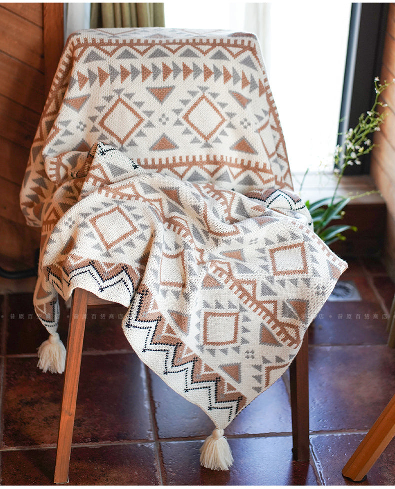 Cozy Boho-Chic Geometric Knit Shawl Blanket - Oat White