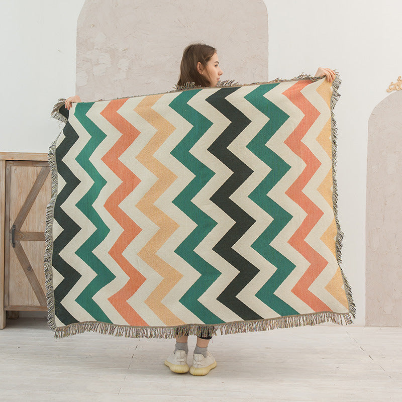 Tribal Tapestry Knitted Throw - Versatile Geometric Sofa Blanket