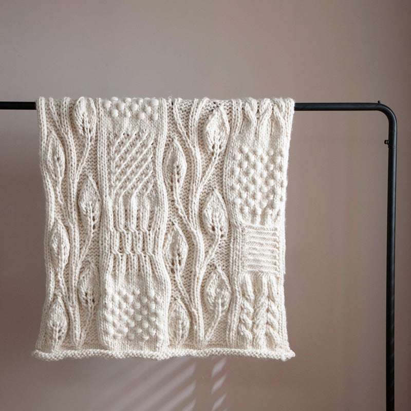 Cozy Haven Hand-Woven Woolen Throw - Plush Beige Blanket