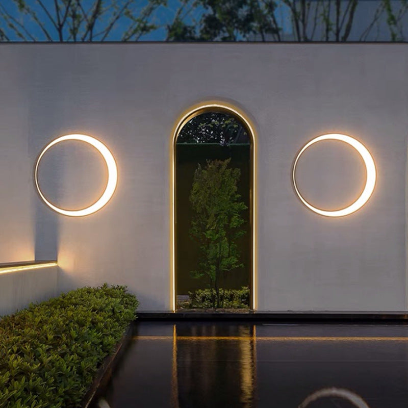 Sleek Circular LED Wall Sconce - Modern Waterproof Exterior Light
