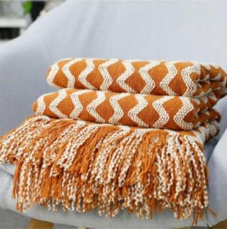 Scandinavian Style Luxe Knit Throw Blanket with Tassel Accents
